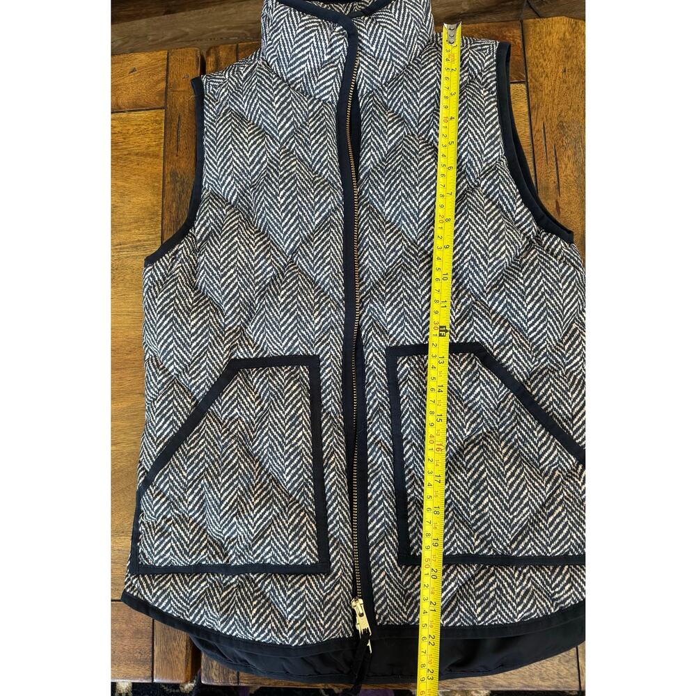 J.Crew Herringbone Quilted Puffer Vest Down Fill Zip Front Pockets XXS - Picture 8 of 9